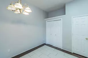 3913 Orlando Springs Dr, Fort Worth, TX 76123 - Photo 16