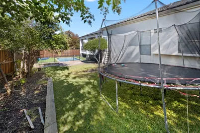 3621 Hidalgo Street, Irving, TX 75062 - Photo 8