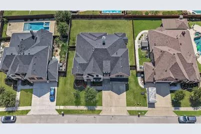 2224 Hideaway Pointe Drive, Little Elm, TX 75068 - Photo 4