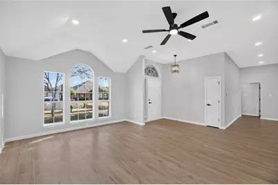 [Address not provided], Lancaster, TX 75146 - Photo 6