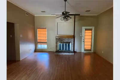 1129 Evergreen Circle, DeSoto, TX 75115 - Photo 4