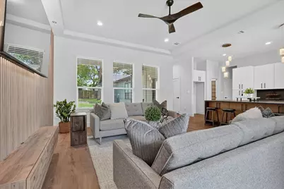 3210 Carpenter Avenue, Dallas, TX 75215 - Photo 10