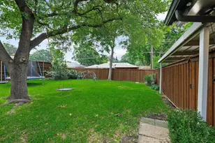 7668 La Cosa Dr, Dallas, TX 75248 - Photo 38