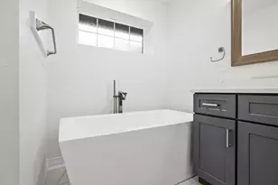 7668 La Cosa Dr, Dallas, TX 75248 - Photo 34