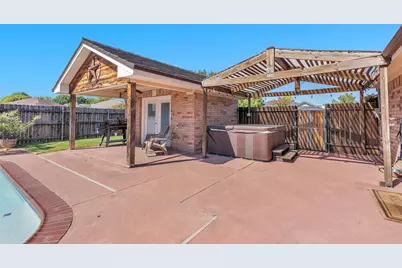 229 Willow Creek Drive, Weatherford, TX 76085 - Photo 4