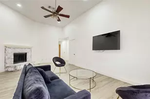 1402 Calais Ct, Euless, TX 76040 - Photo 6
