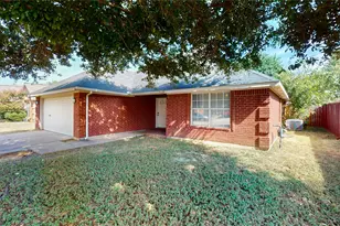1402 Calais Ct, Euless, TX 76040 - Photo 2