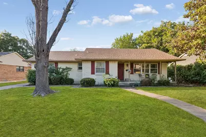 132 W Kenwood Drive, Garland, TX 75041 - Photo 1