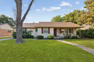 132 W Kenwood Dr, Garland, TX 75041 - Photo 1