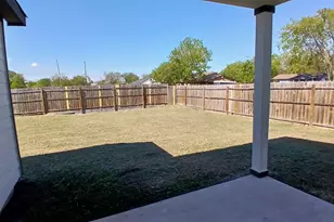1700 E 10th Ave, Corsicana, TX 75110 - Photo 6