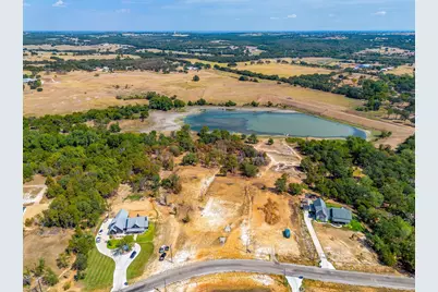 297 Zebrastone Way, Poolville, TX 76487 - Photo 2