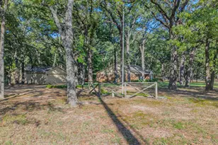 703 Private Rd 3141, Greenville, TX 75402 - Photo 36
