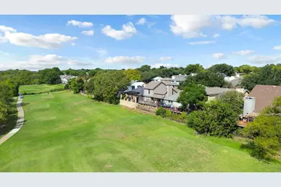 554 Briarcliff Drive, Garland, TX 75043 - Photo 30