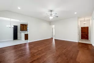 4721 Woodview Ln, Forest Hill, TX 76140 - Photo 6