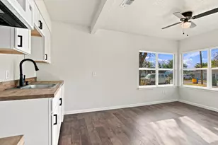 8814 Spaugh Ct, White Settlement, TX 76108 - Photo 6