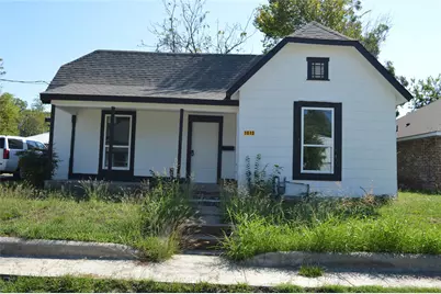 1613 Jones Street, Greenville, TX 75401 - Photo 1