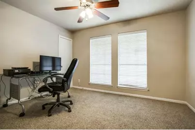 3801 Eugene Court N, Irving, TX 75062 - Photo 12