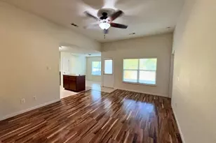 10009 Iron Ridge Dr, Fort Worth, TX 76140 - Photo 2