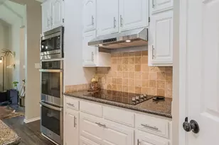 807 Muirfield Dr, Mansfield, TX 76063 - Photo 22