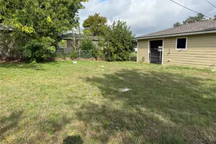1311 W Water St, Weatherford, TX 76086 - Photo 14