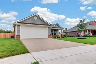 745 Heston Cir, Robinson, TX 76706 - Photo 4