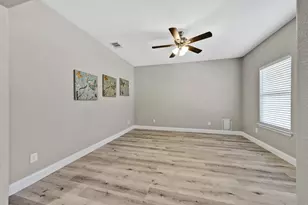 2204 Albert Broadfoot St, Bonham, TX 75418 - Photo 8