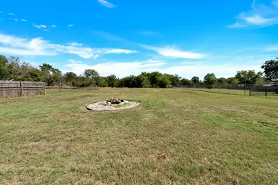 2204 Albert Broadfoot Street, Bonham, TX 75418 - Photo 24