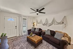 5537 Wheaton Dr, Fort Worth, TX 76133 - Photo 2