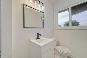 5537 Wheaton Dr, Fort Worth, TX 76133 - Photo 12