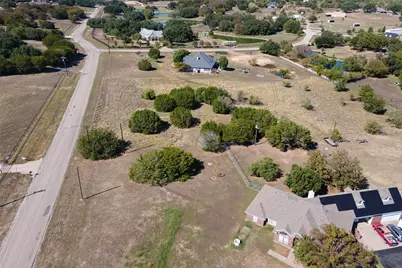3001 Bob White Drive, Granbury, TX 76049 - Photo 1