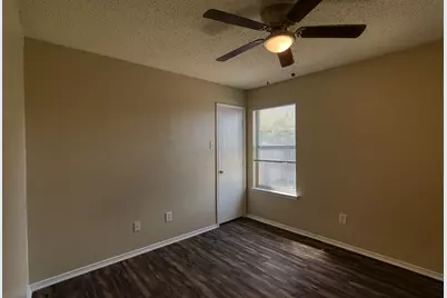 612 Pineview Lane, Fort Worth, TX 76140 - Photo 6