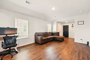 105 Musgrove Rd, Everman, TX 76140 - Photo 6