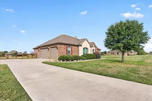 5640 Wilton Terrace, Dish, TX 76247 - Photo 40