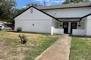 135 Cottonwood Dr, Richardson, TX 75080 - Photo 1
