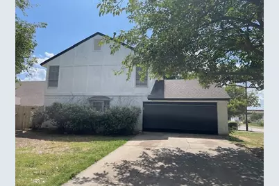 135 Cottonwood Drive, Richardson, TX 75080 - Photo 2