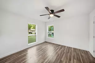 1103 Bell Dr, Greenville, TX 75401 - Photo 10