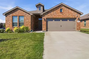 2513 Foules Dr, Glenn Heights, TX 75154 - Photo 2