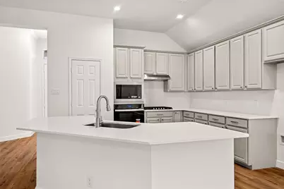 5624 Buckskin Drive, The Colony, TX 75056 - Photo 2