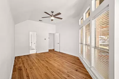 5624 Buckskin Drive, The Colony, TX 75056 - Photo 12