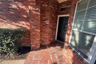 2113 Reston Dr, McKinney, TX 75072 - Photo 2