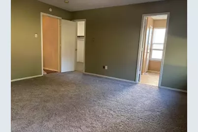1645 Crown Point Drive, Little Elm, TX 75036 - Photo 8