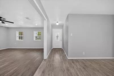 2023 N Bell Avenue, Denton, TX 76209 - Photo 4