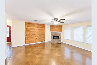 1012 Triple Crown Drive, Fort Worth, TX 76179 - Photo 8