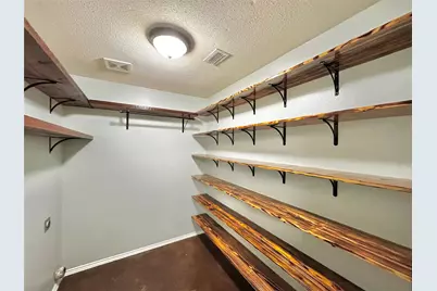 1012 Triple Crown Drive, Fort Worth, TX 76179 - Photo 6