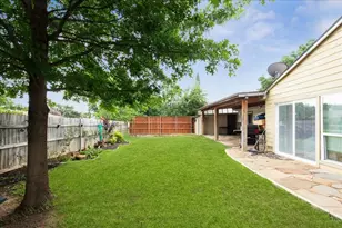 2604 Driskill Dr, Euless, TX 76039 - Photo 22