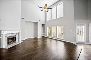 1056 E Seminole Trail, Carrollton, TX 75007 - Photo 10