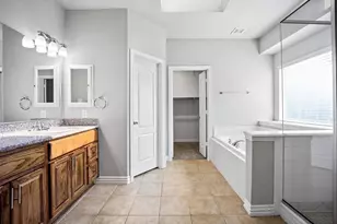 1056 E Seminole Trail, Carrollton, TX 75007 - Photo 16