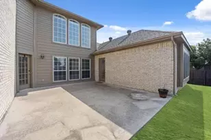 1056 E Seminole Trail, Carrollton, TX 75007 - Photo 20