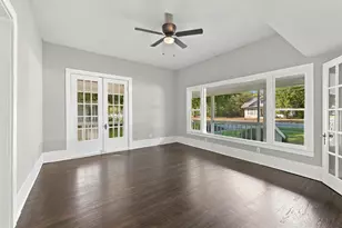 512 E Main St, Whitesboro, TX 76273 - Photo 4