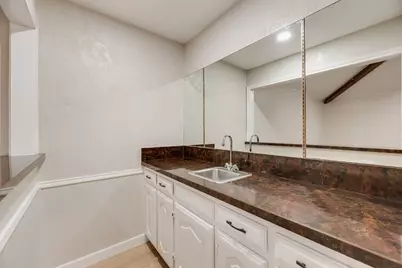 5864 Winding Woods Trail, Dallas, TX 75227 - Photo 32